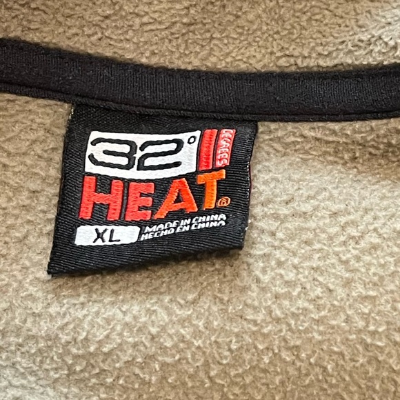 32 Heat Men’s Olive Green Fleece Quarter PullOver Sweater Size XL! With Buttons - Picture 3 of 3